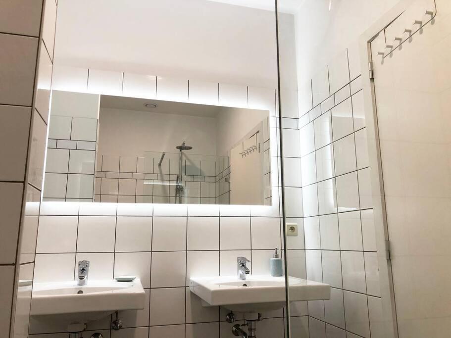 Heart Of Grand Place - Stunning 2Br Duplex Brussels Ngoại thất bức ảnh